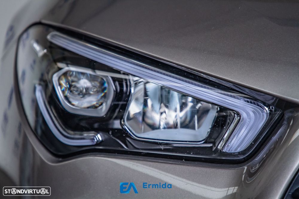 Mercedes-Benz CLA 250 - 8