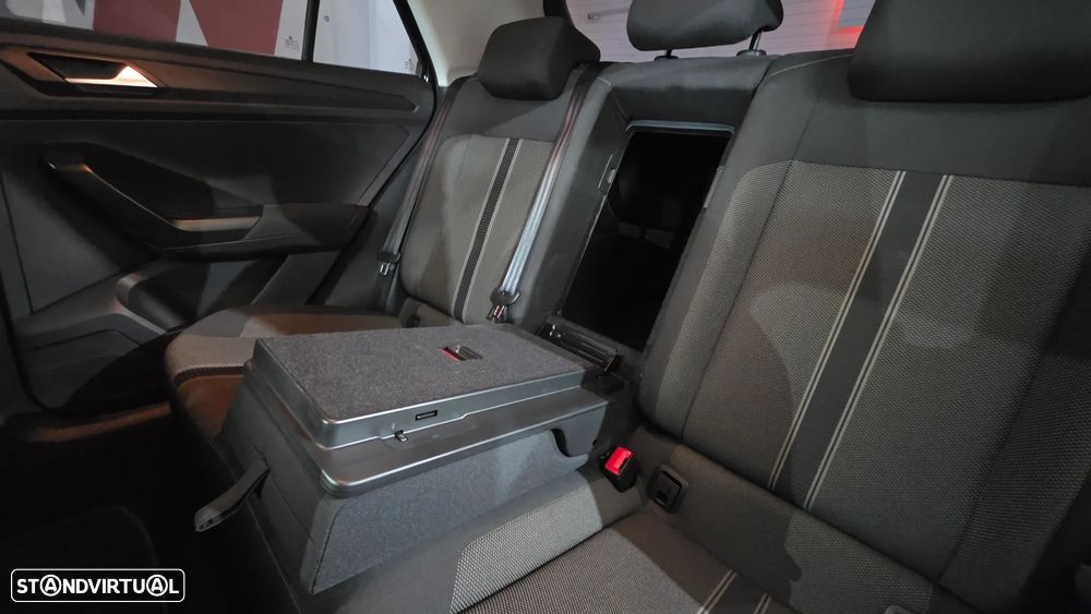 VW T-Roc 2.0 TDI Style - 37