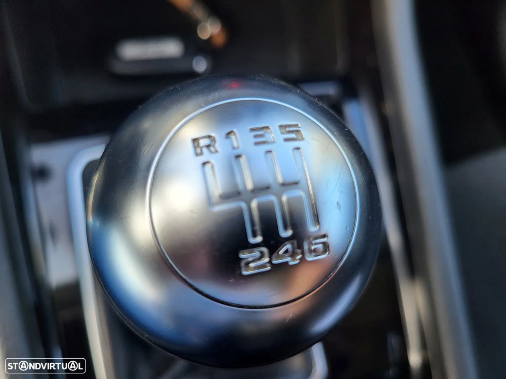 Jeep Compass 1.3 T Longitude - 14