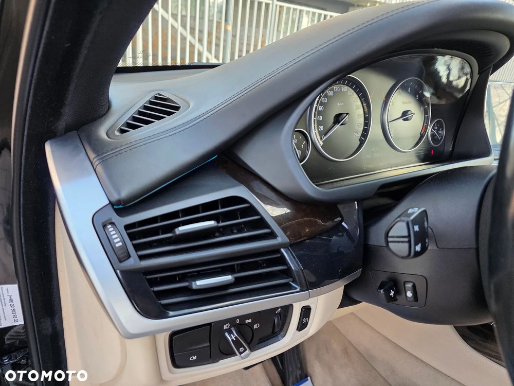 BMW X5 - 7