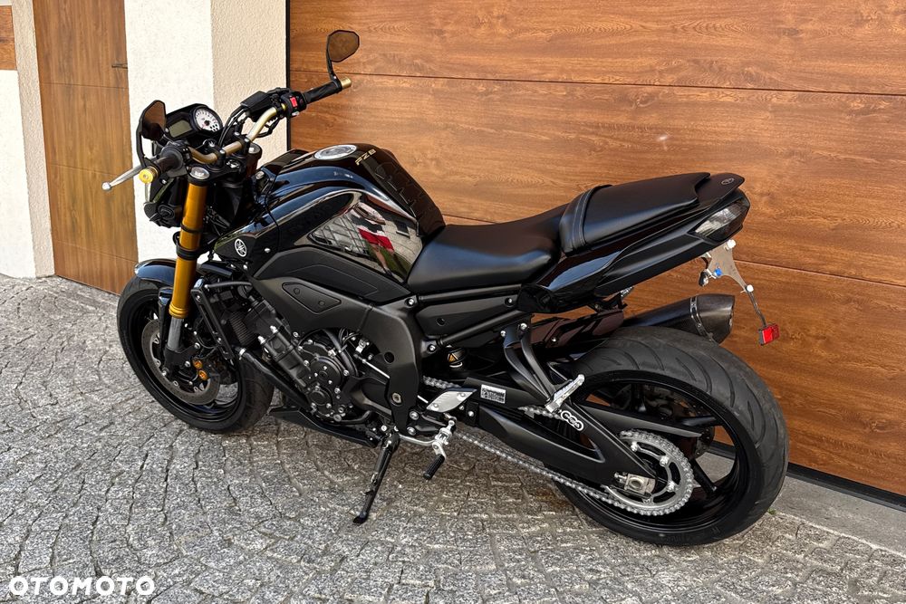 Yamaha FZ8 - 18