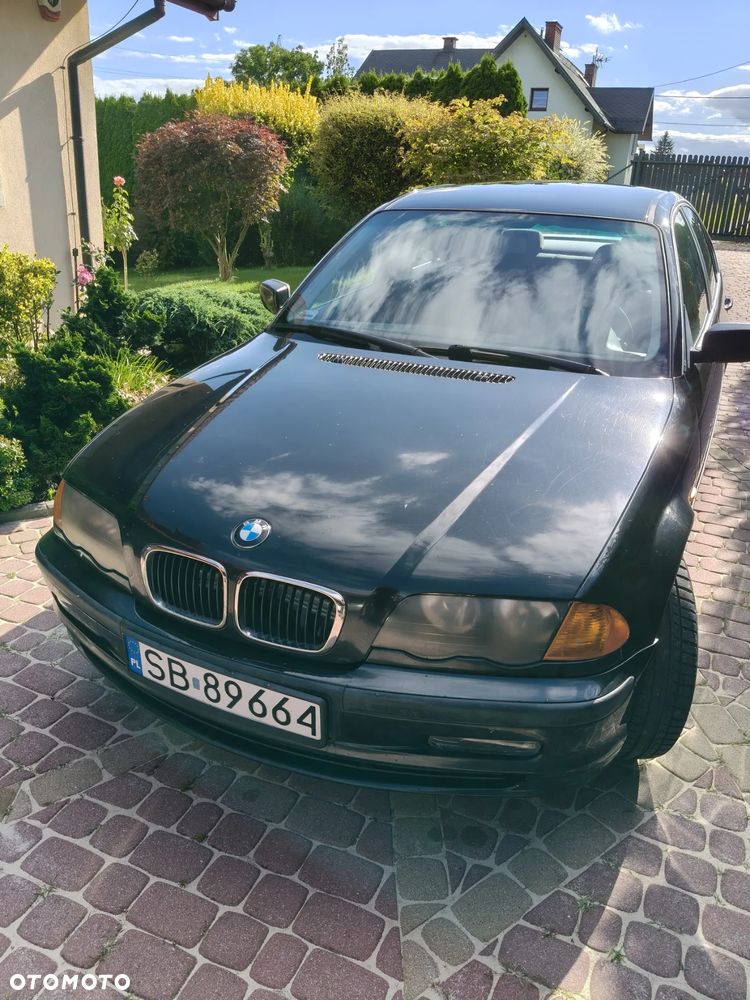 BMW Seria 3 320i - 2