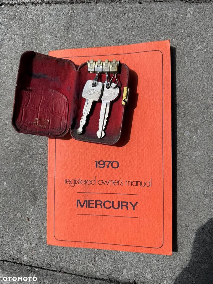 Mercury Marquis - 12