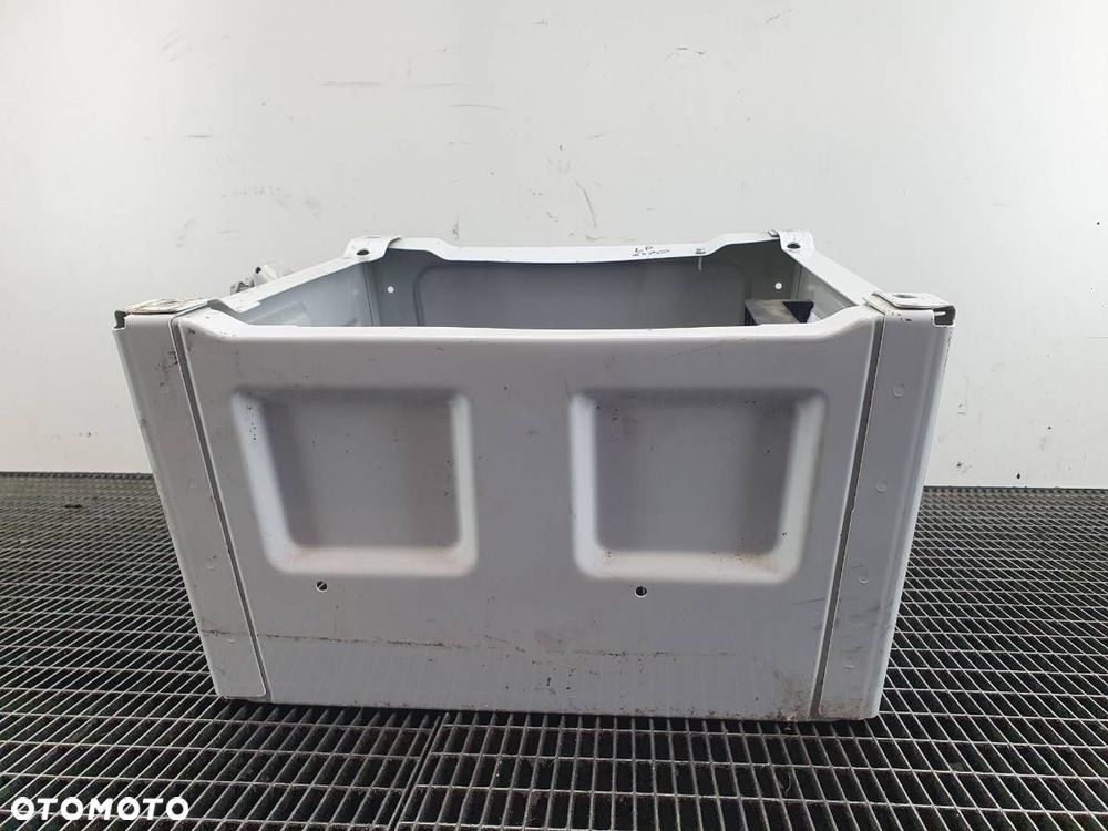PODSTAWA FOTELA KIEROWCY MERCEDES SPRINTER W907 2022 EU - 3