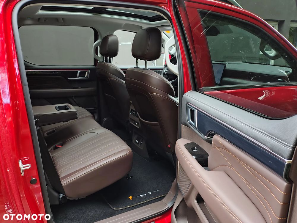 FOTON TUNLAND V - 12