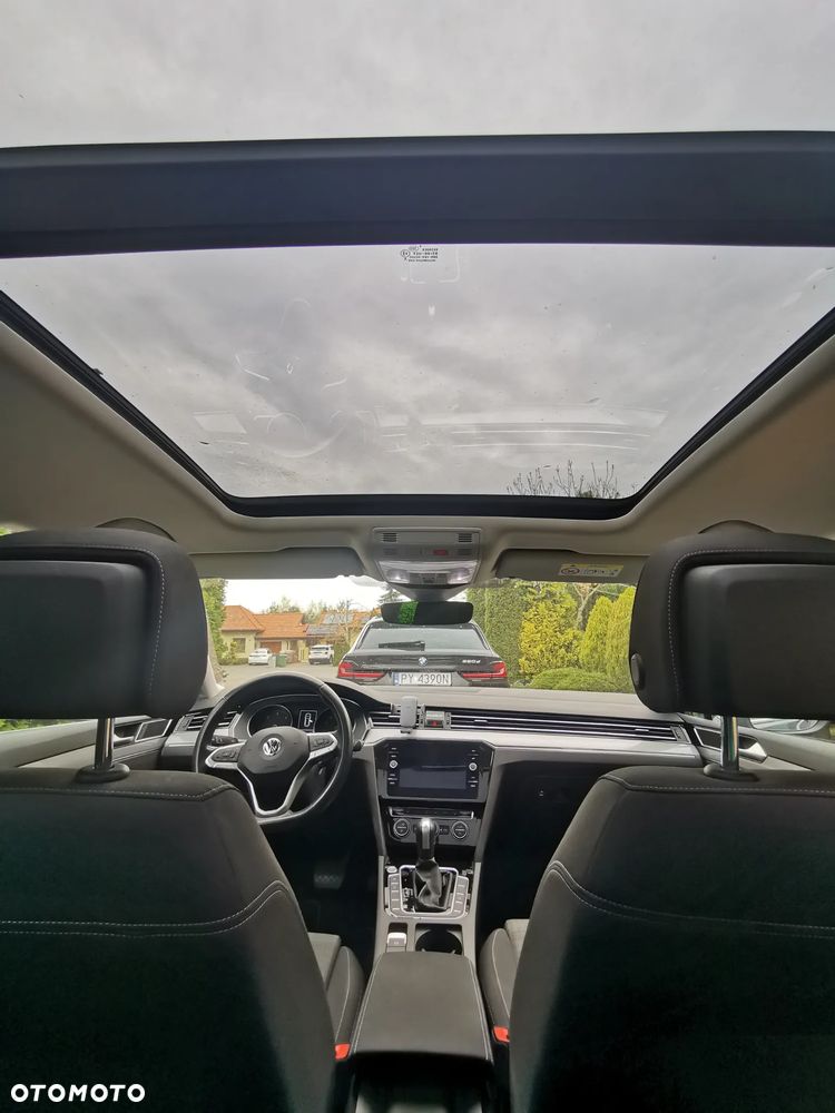 Volkswagen Passat 1.6 TDI SCR DSG Business - 17