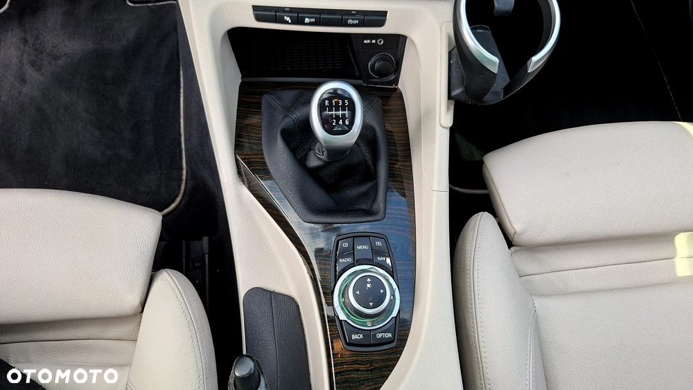 BMW X1 sDrive20d - 36