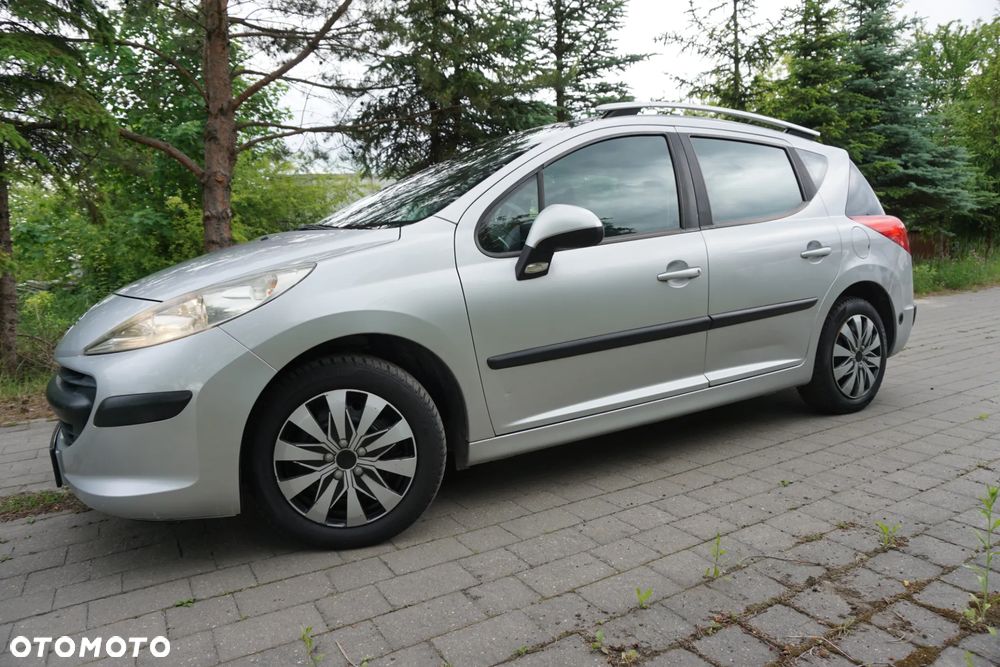 Peugeot 207 1.4 16V Trendy - 2