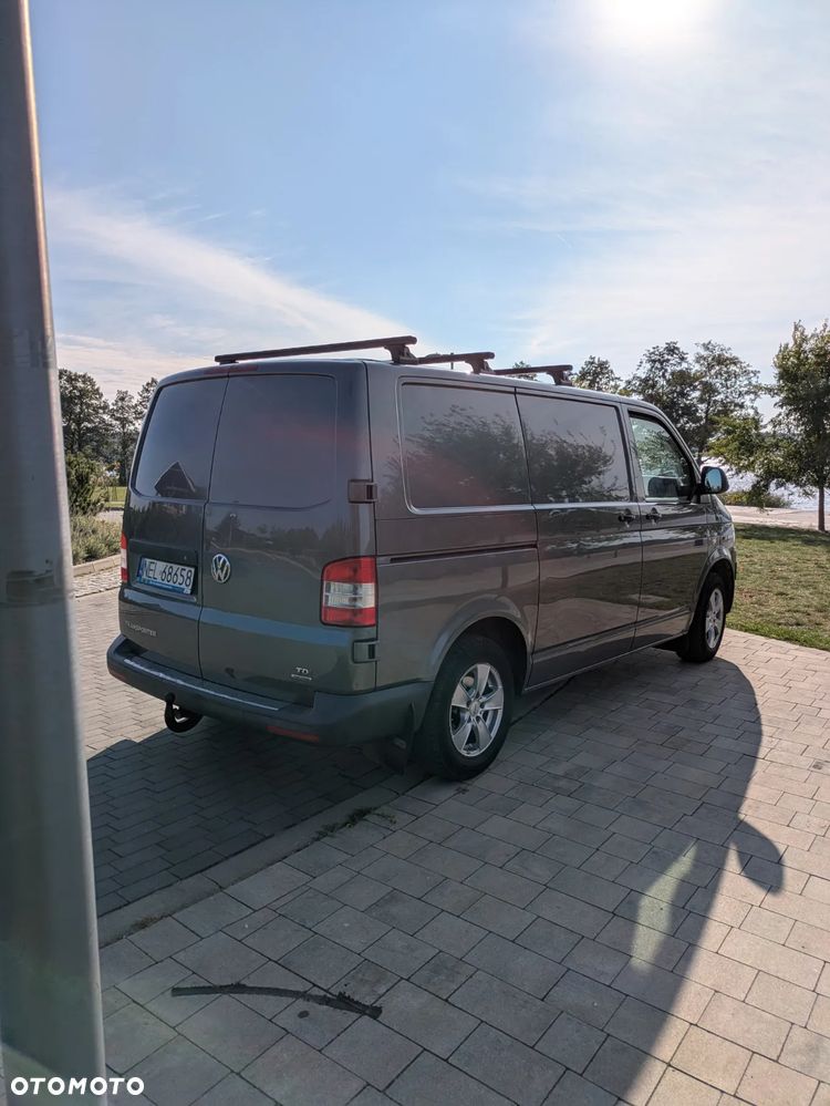 Volkswagen Transporter - 3
