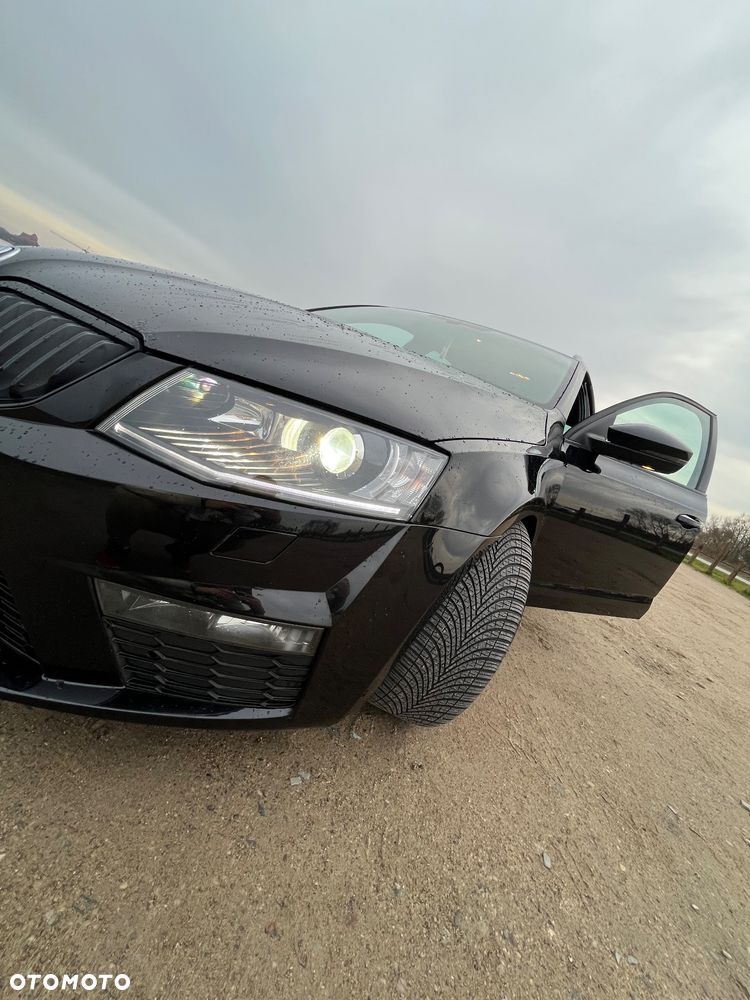 Skoda Octavia ver-2-0-tdi-dsg-rs - 21