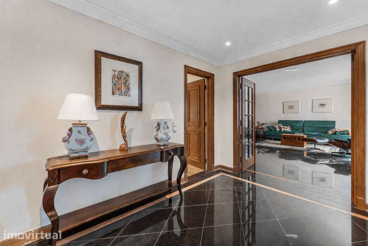 Apartamento T2 com piscina, Infante Santo (Prazeres), Lisboa - Grande imagem: 3/38