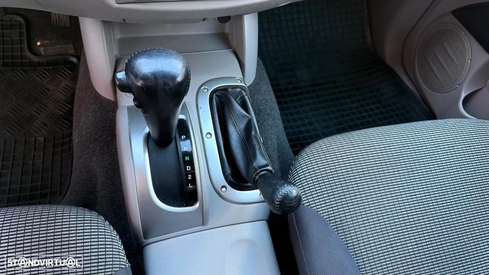 Mitsubishi L200 2.5 DI-D CD Intense MASC A - 12