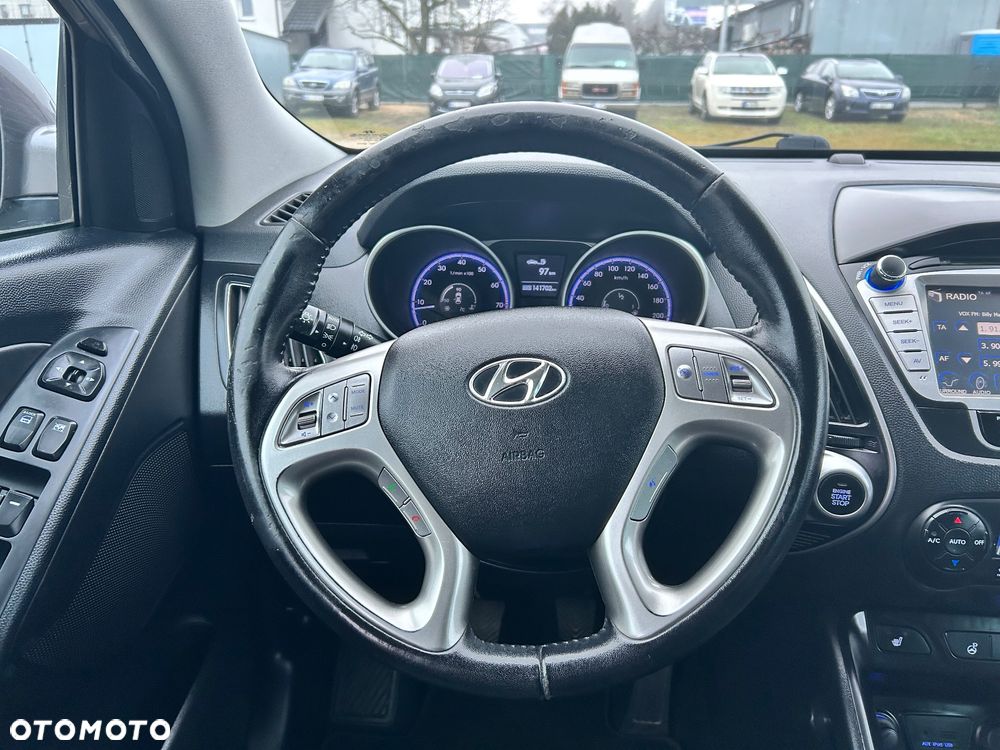 Hyundai ix35 blue 1.6 2WD Finale Gold - 14