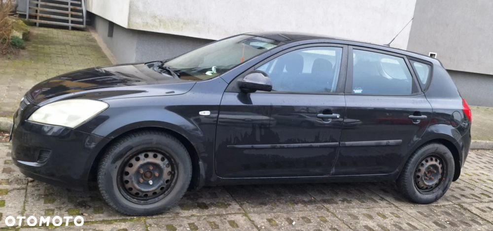 Kia Ceed 1.4 Comfort + - 4