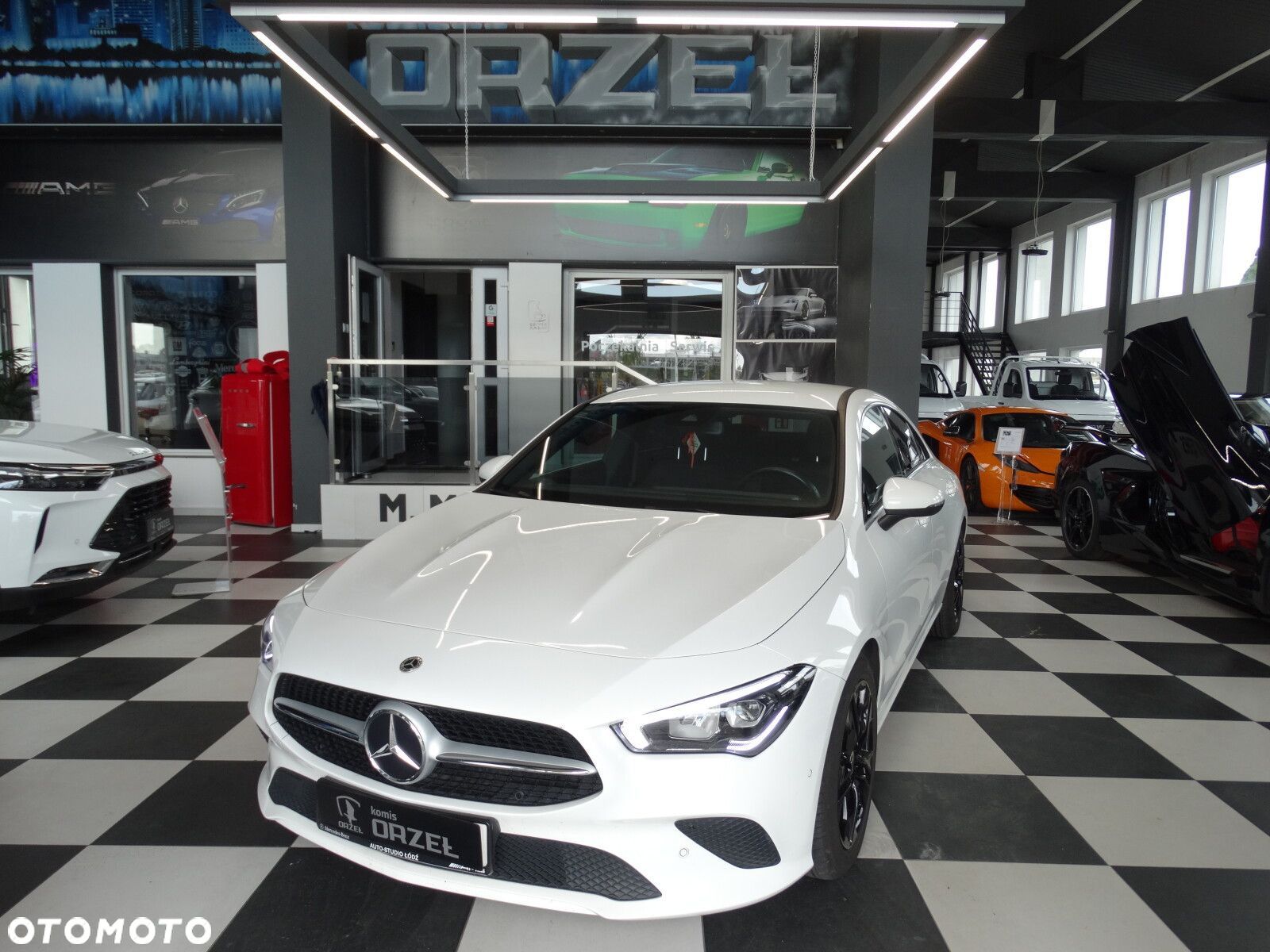 Mercedes-Benz CLA - 1