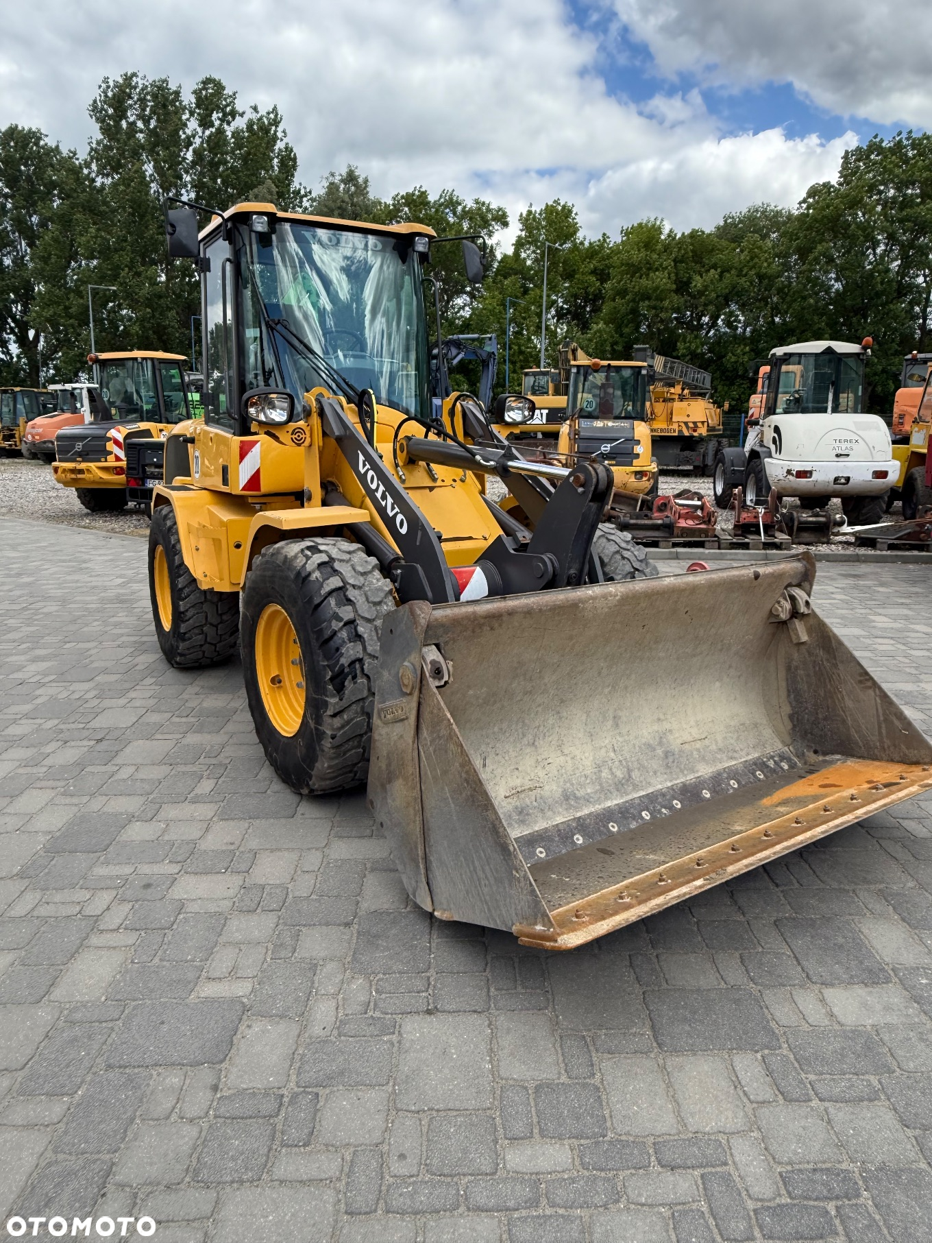 Volvo L30G - 7