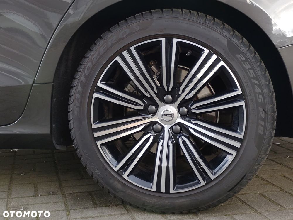 Volvo V60 - 33