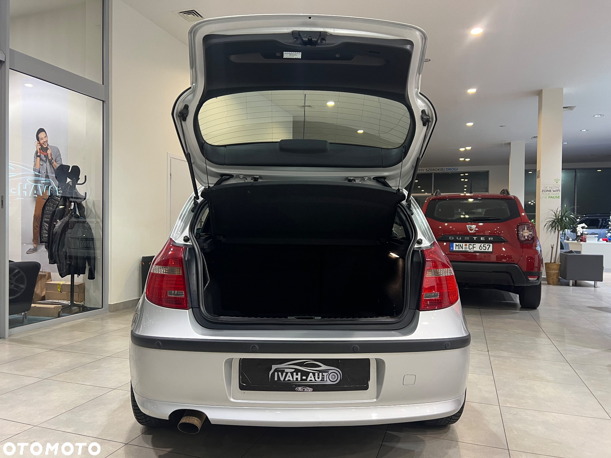 BMW Seria 1 118d - 40