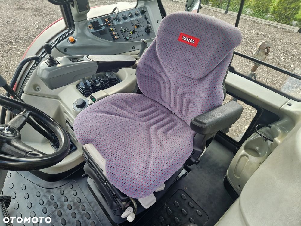 Valtra N111 HiTech - 13