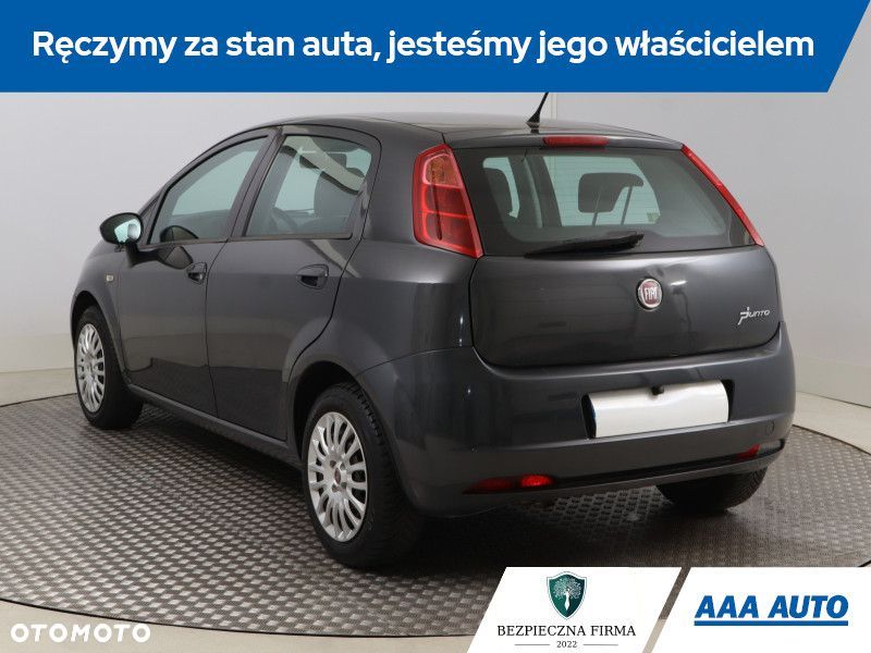 Fiat Grande Punto - 6