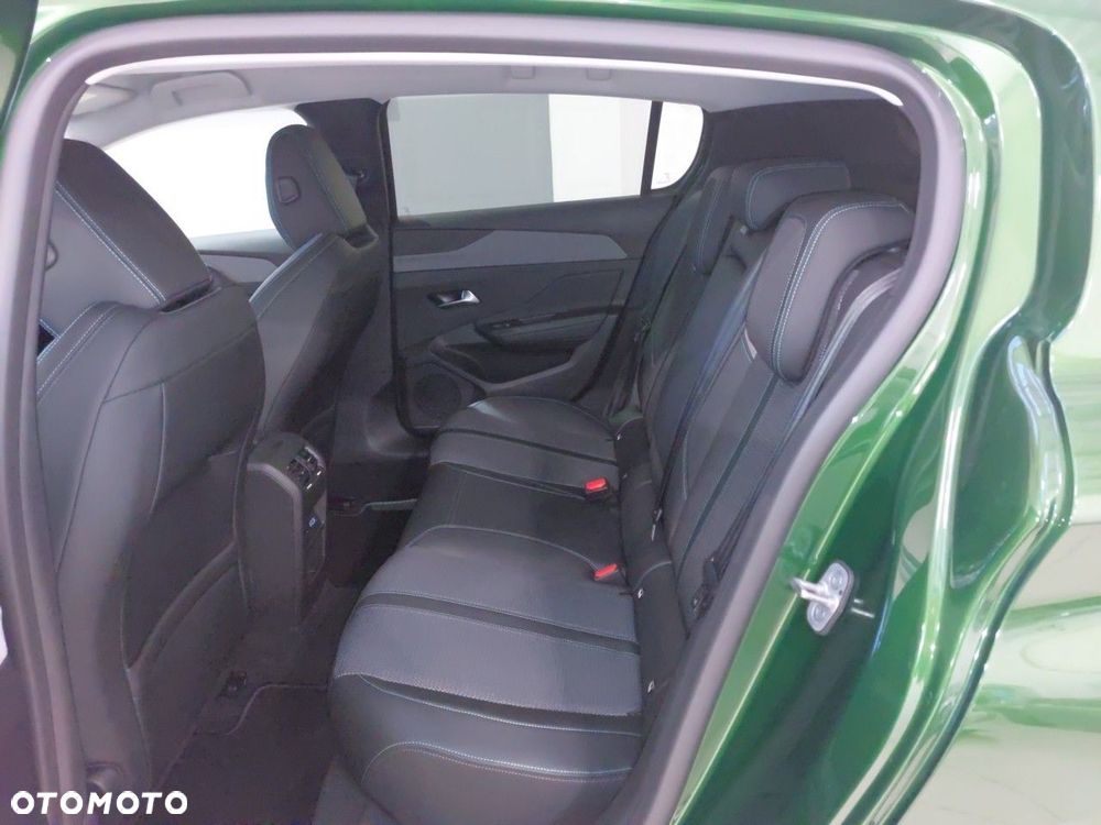 Peugeot 308 - 11