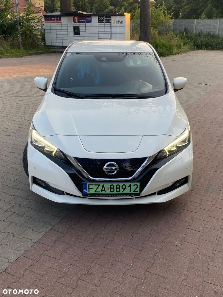 Nissan Leaf - 12
