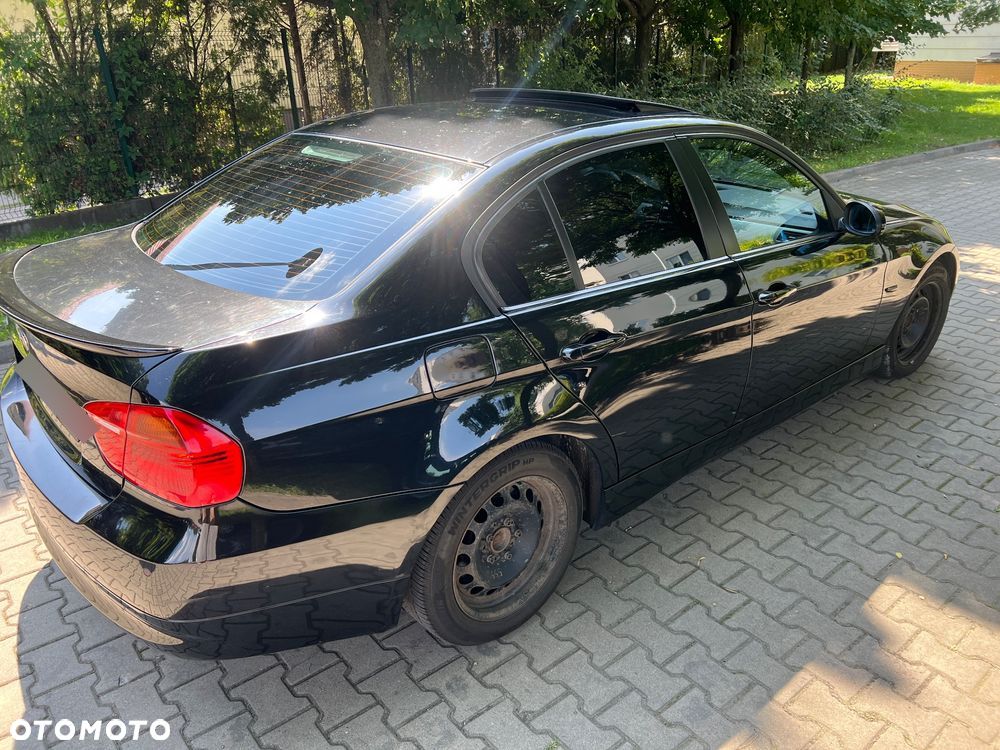 BMW Seria 3 318i - 14