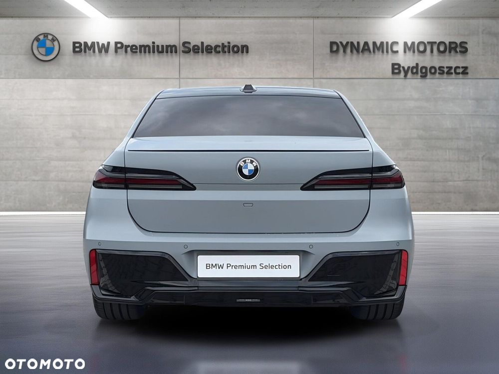 BMW Seria 7 - 5