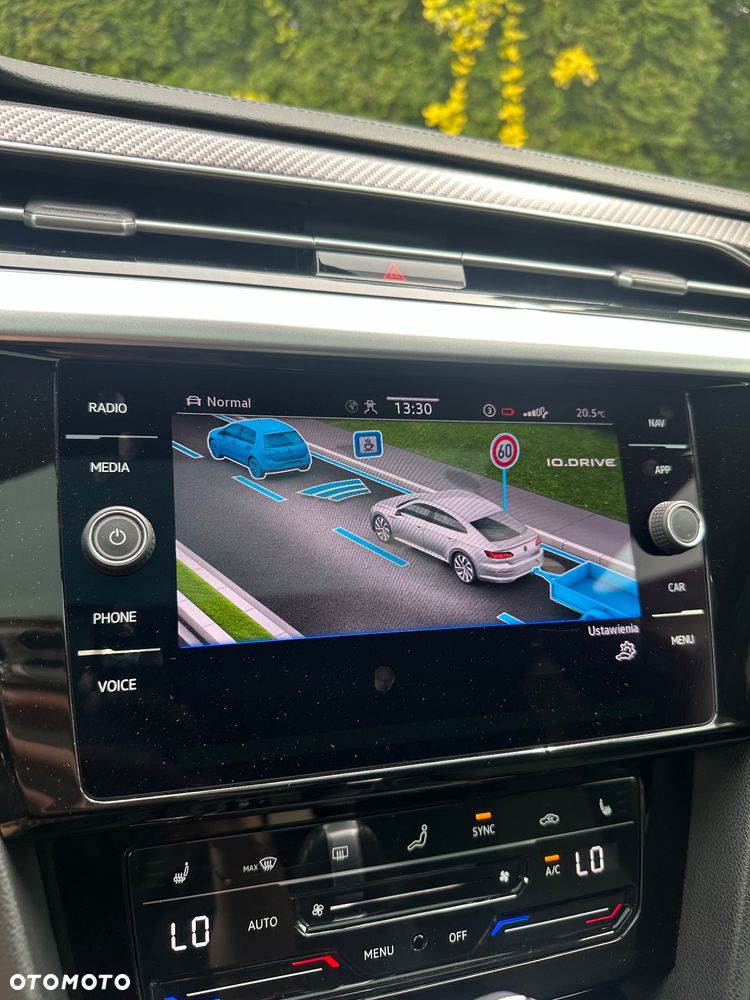 Volkswagen Arteon 2.0 TSI DSG R-Line - 30