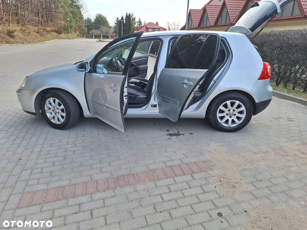 Volkswagen Golf 1.6 FSI Automatik Goal - 7