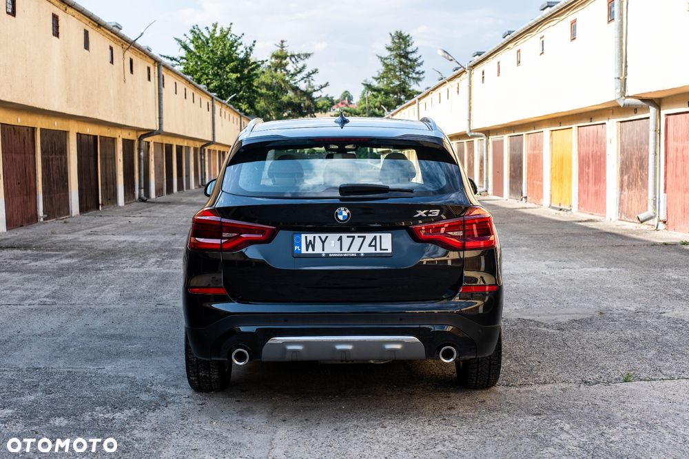 BMW X3 xDrive20d Luxury Line - 5