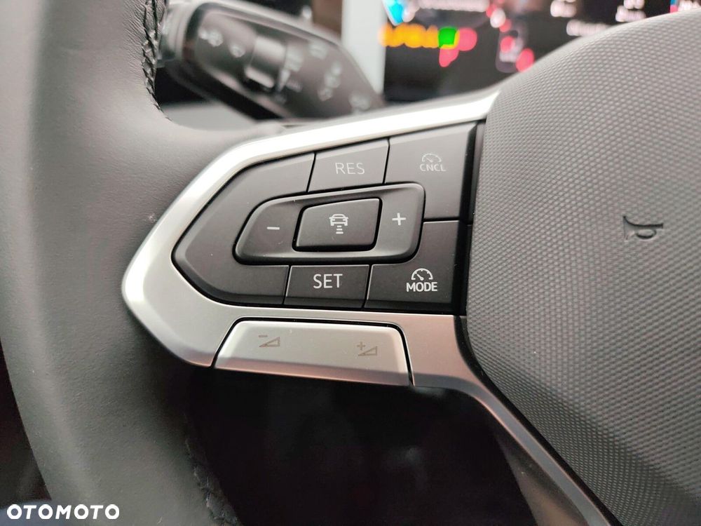 Volkswagen Tiguan 2.0 TDI 4Mot Elegance DSG - 19