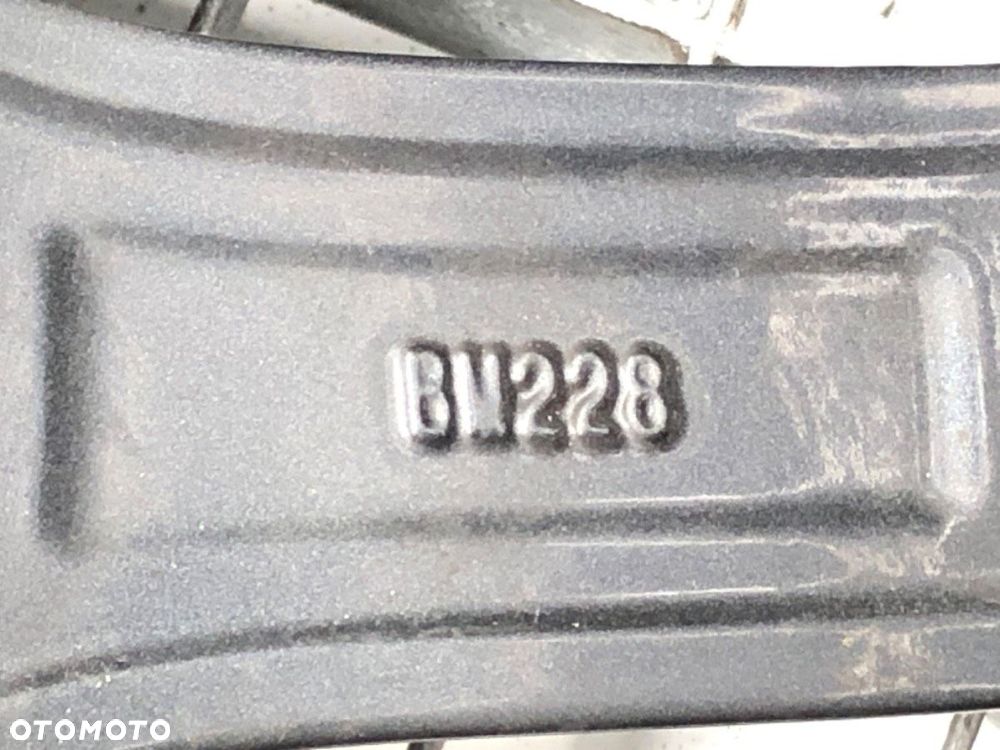 FELGA ALUMINIOWA 19 7J 5X120 ET48 ŚRODEK CENTR. 74  BMW X5 (E70) 2006 - 2013  6851073 - 2
