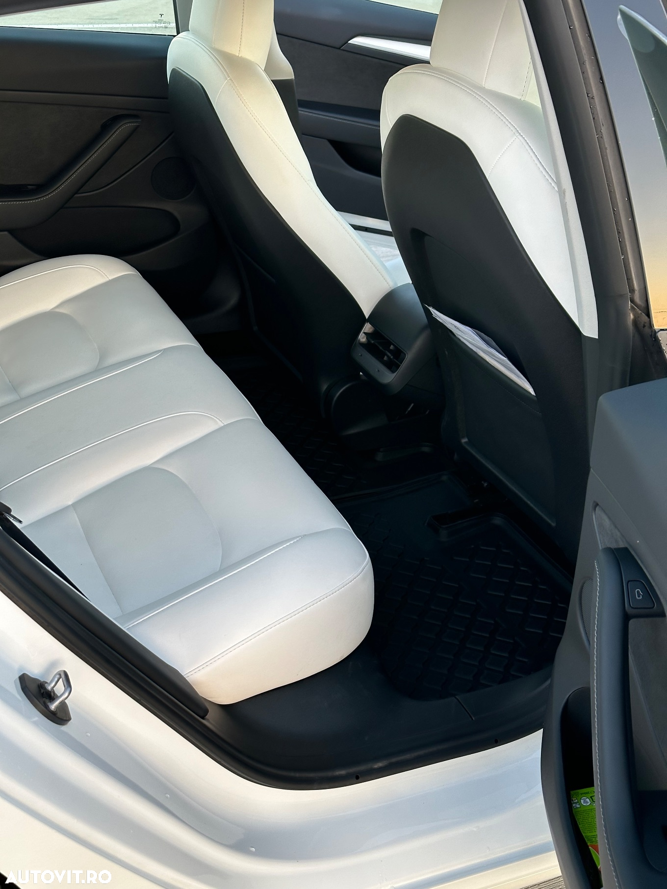 Tesla Model 3 AWD Long Range - 14