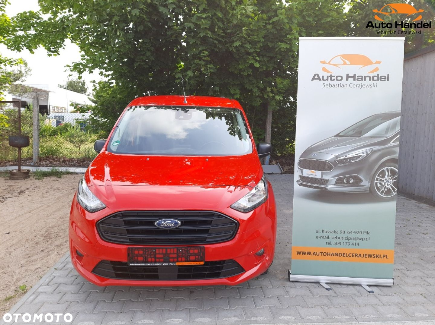 Ford Transit Connect - 4