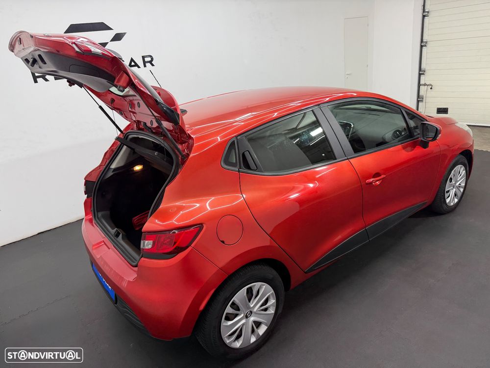 Renault Clio 1.5 dCi 75 Expression - 21