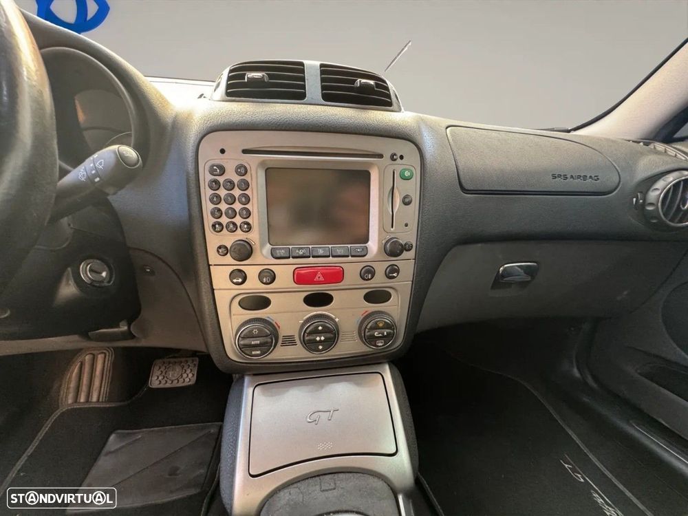 Alfa Romeo GT 2.0 JTS Selespeed - 12