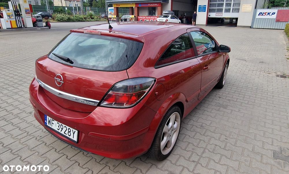 Opel Astra 2.0 Turbo Edition - 8