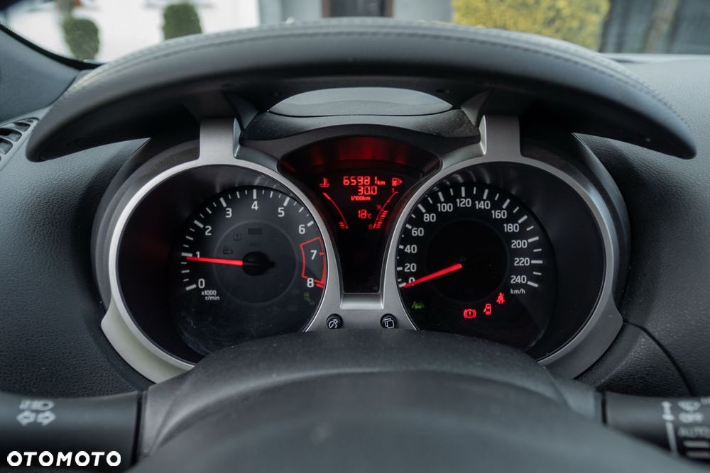 Nissan Juke 1.2 DIG-T Tekna Dark Sound - 30