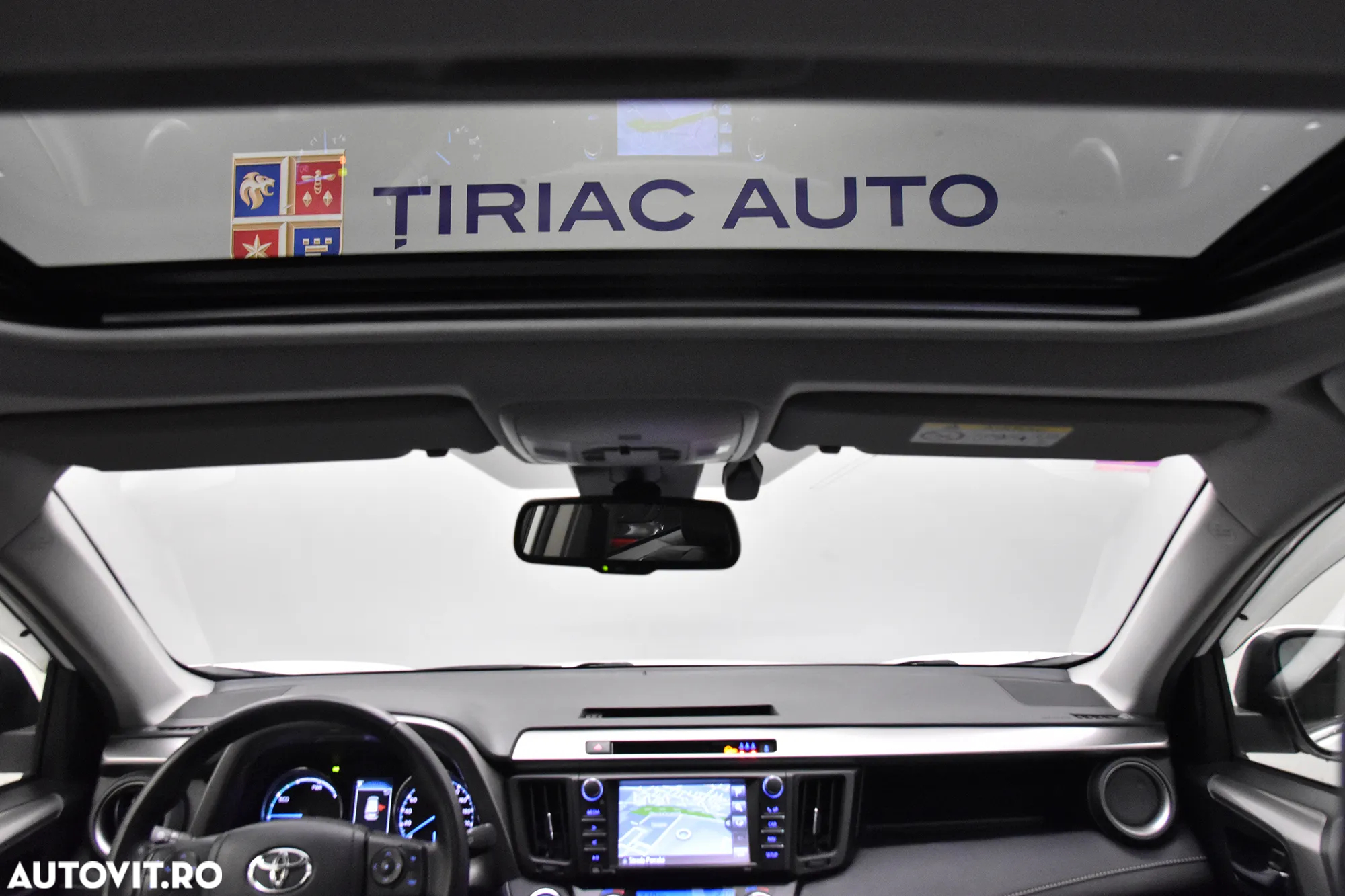 Toyota RAV4 - 22