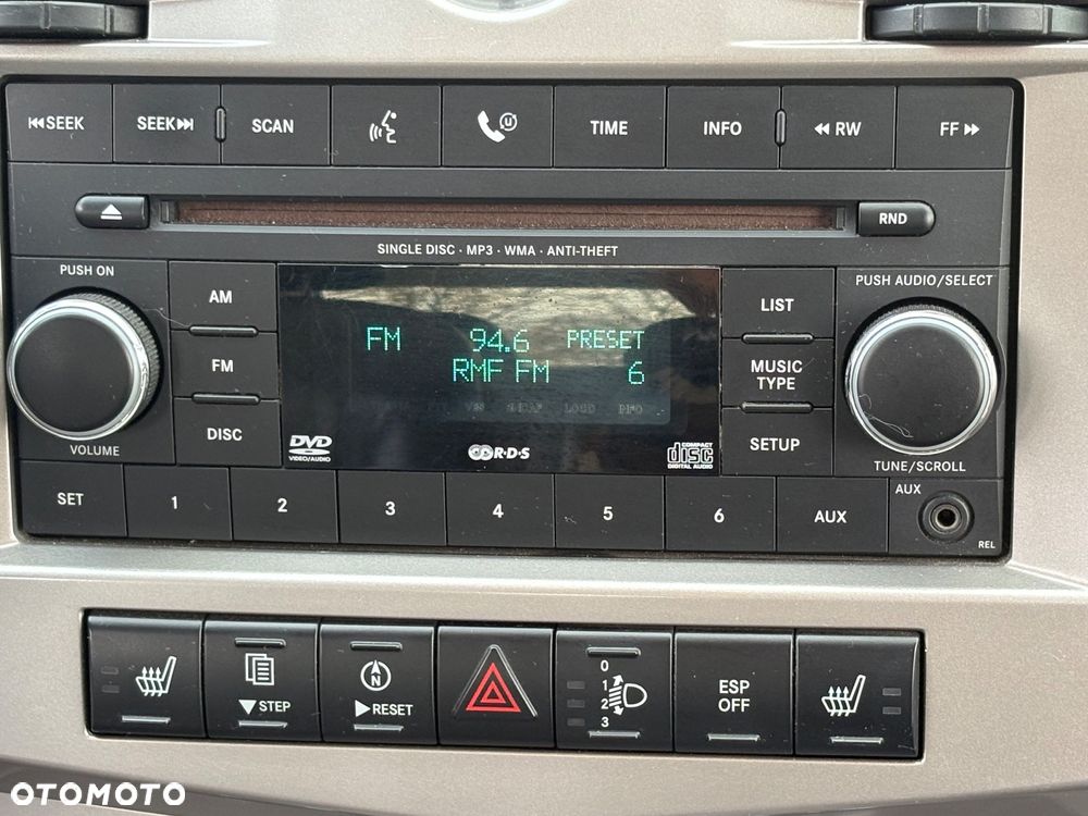 Chrysler Sebring - 12