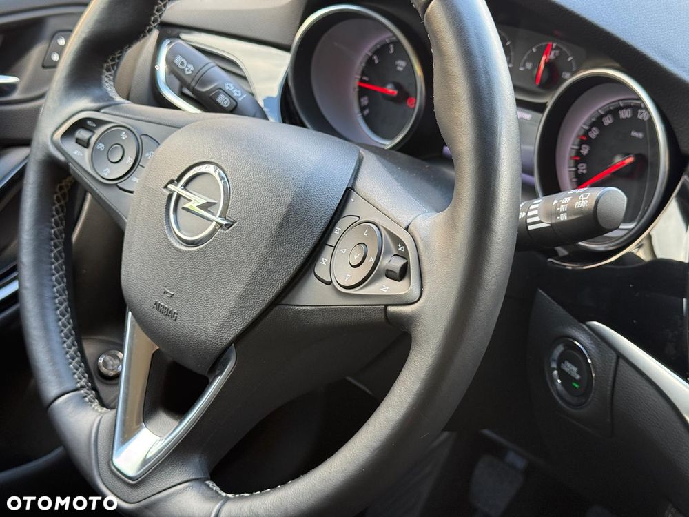 Opel Astra 1.6 Turbo Start/Stop Ultimate - 27
