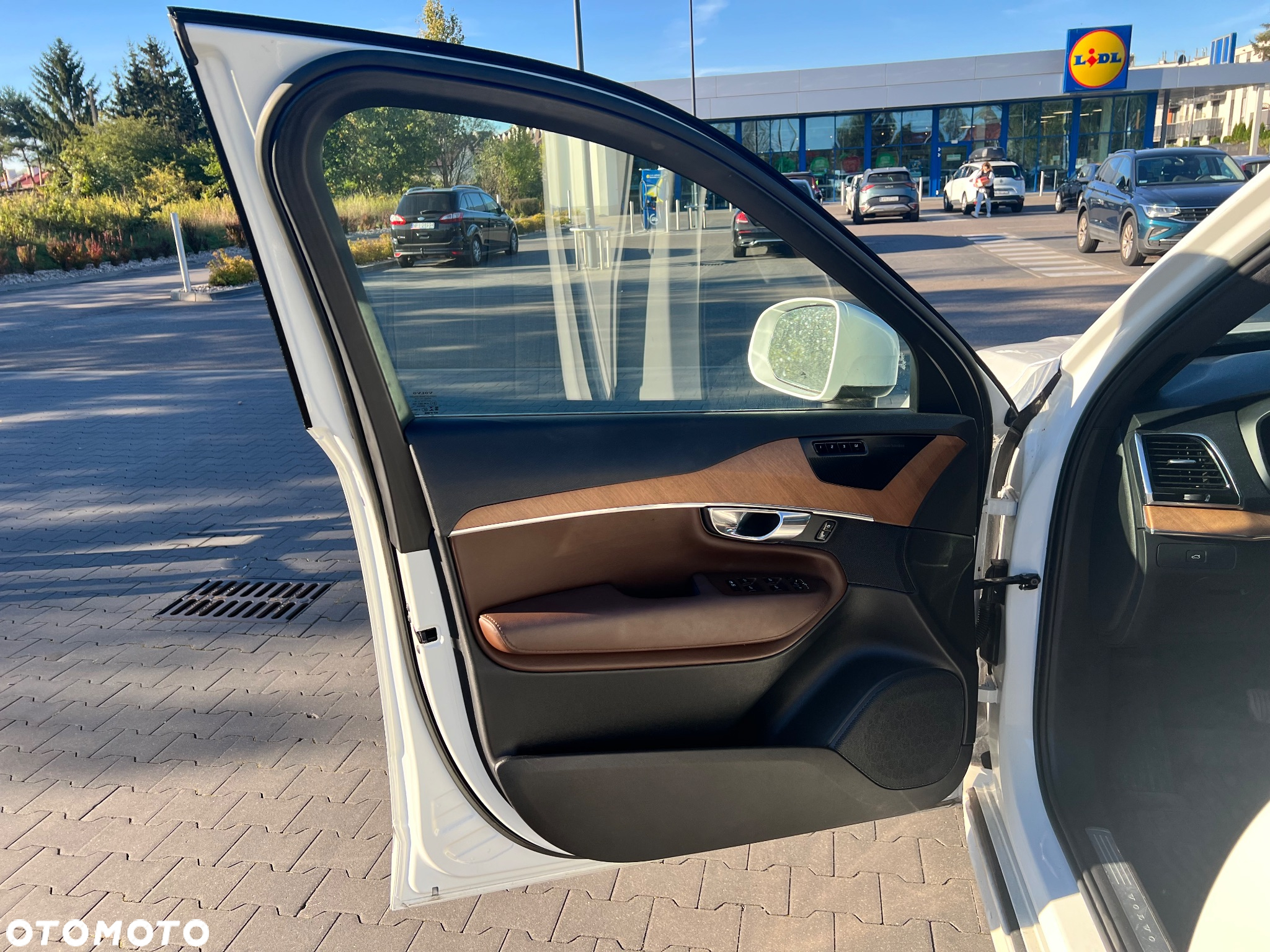 Volvo XC 90 - 28