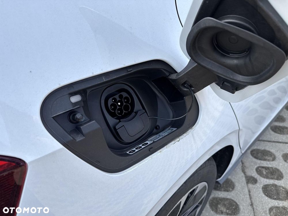 Volkswagen ID.3 - 24