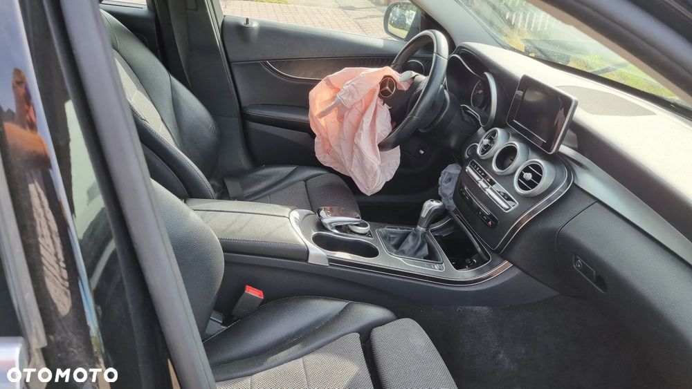 Mercedes-Benz Klasa C 220 CDI Classic - 18
