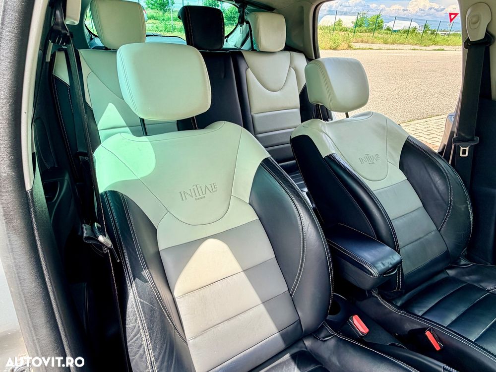 Renault Clio - 19