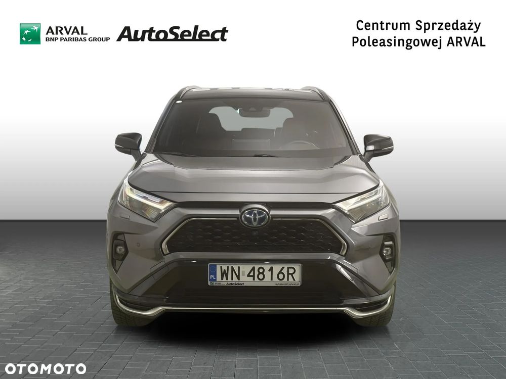 Toyota RAV4 - 8