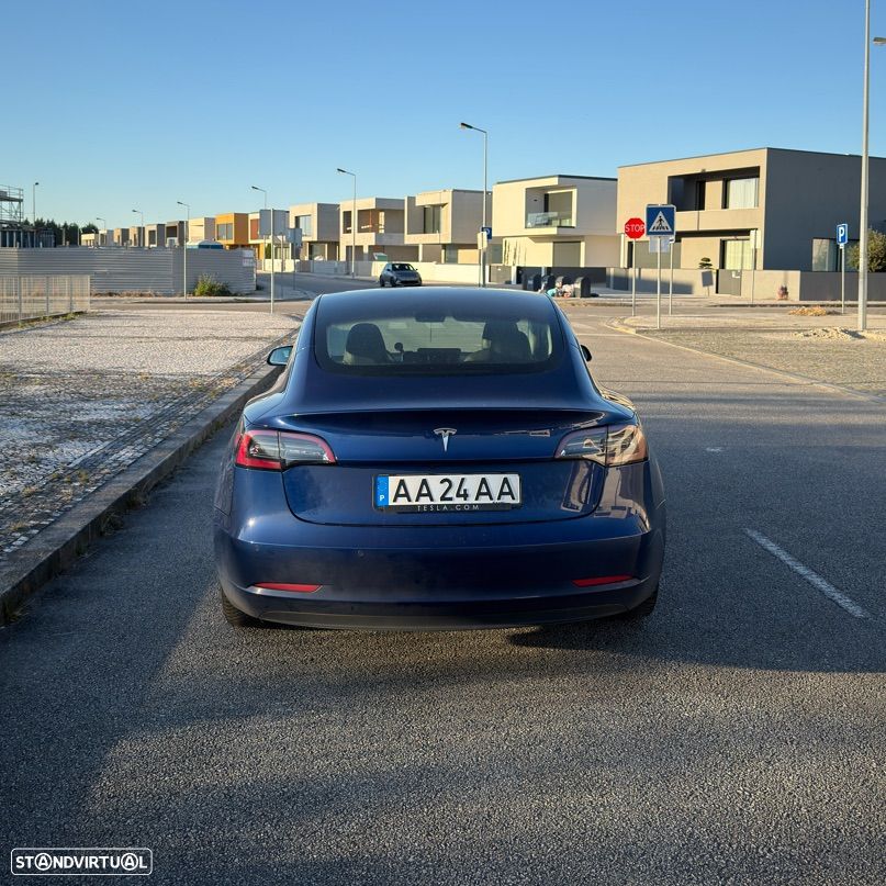 Tesla Model 3 Tração Traseira - 3