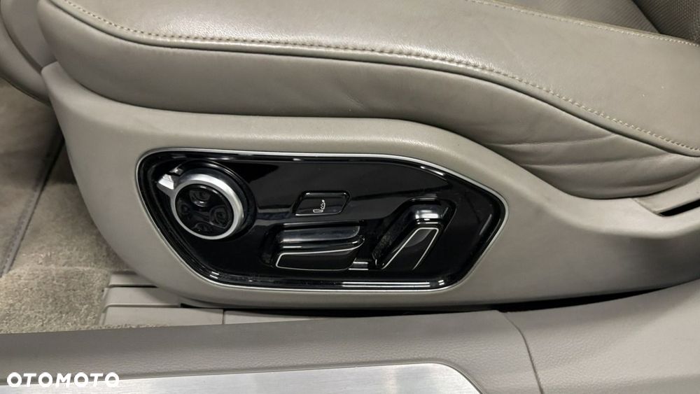 Audi A8 3.0 TDI DPF quattro tiptronic - 10