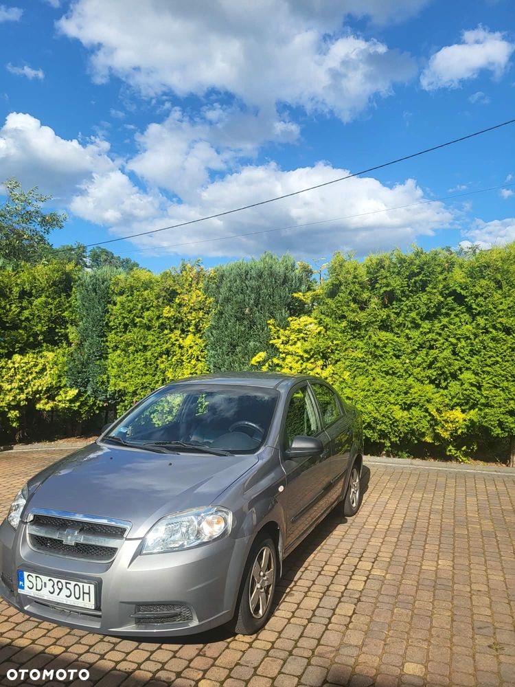 Chevrolet Aveo - 3